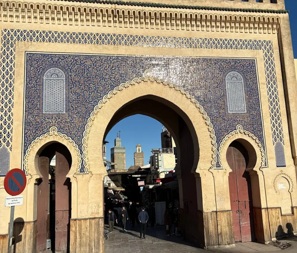 caption (11)